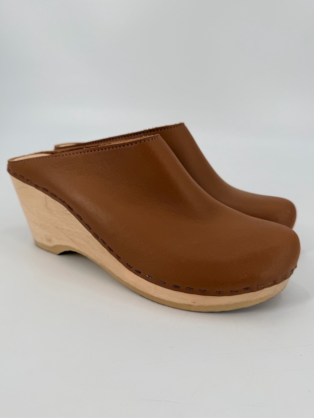 No. 6 Leather Slip On Wedge Clogs 40